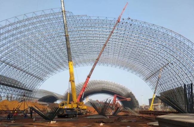 霍州浅析质料场封闭本领的特点以及利用类型